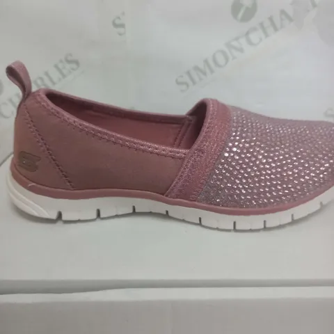 SKECHERS PINK SLIP ON SHOES - SIZE 4