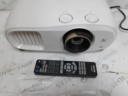 BOXED EPSON EH-TW7100 HOME PROJECTOR