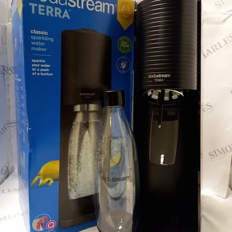 BOXED SODA STREAM TERRA CLASSIC SPARKLING WATER MAKER