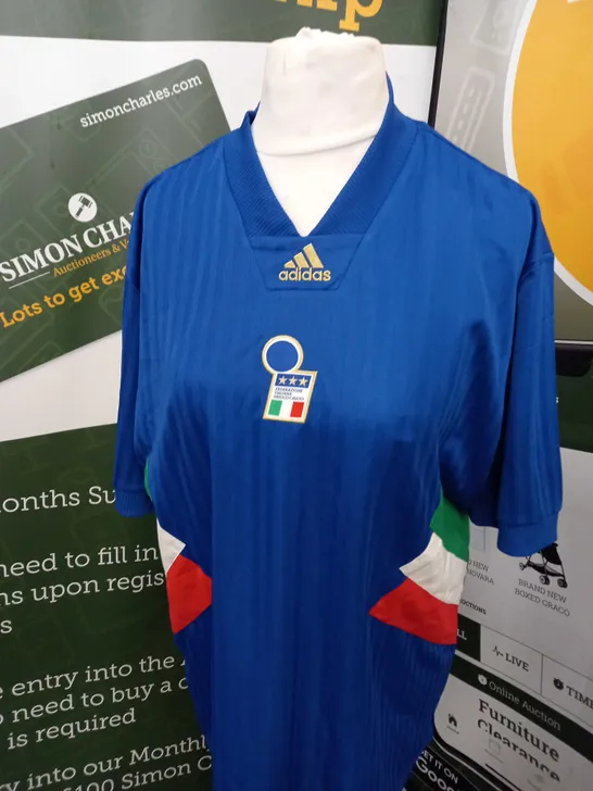 ITALY FC FOOTBALL SHIRT SIZE L