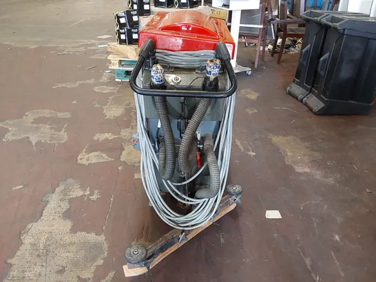 GANSOW 40 K 53 SCRUBBER DRYER 