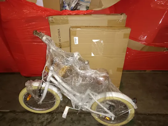 PALLET OF ASSORTED ITEMS TO INCLUDE KIDS BIKE, TOURISM TRIPOD AND NOVELTY HATS