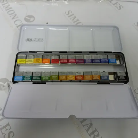 WINSOR & NEWTON PROFESSIONAL WATER COLOUR BOX