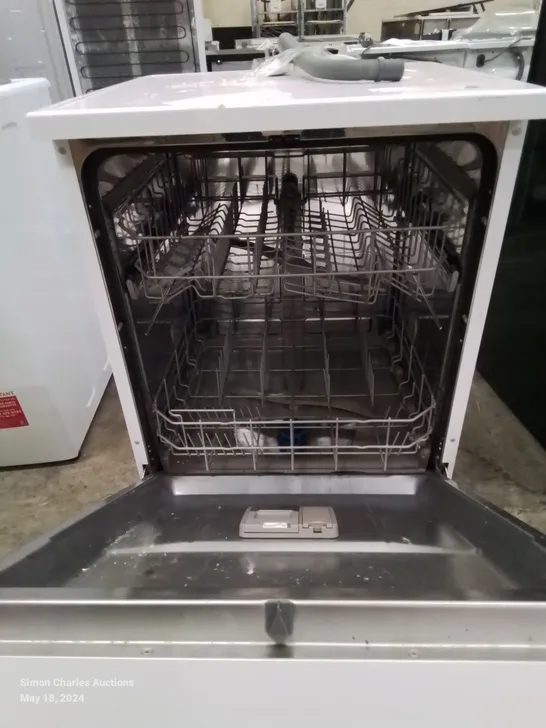 COMFEE' SLIMLINE FREESTANDING DISHWASHER FD934B-W - WHITE COLLECTION ONLY 