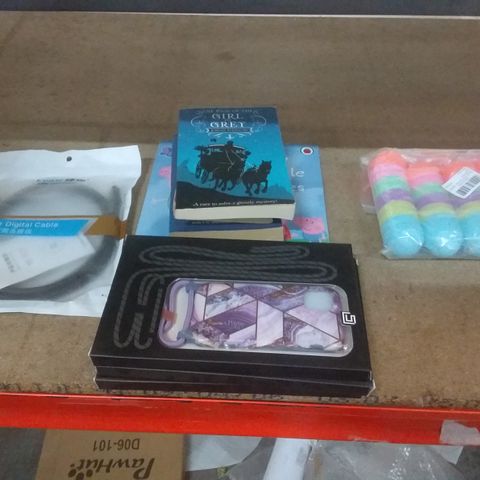 BOX OF ASSORTED HOMEWARE ITEMS TO INCLUDE PHONE CASES, HDMI CABLES, BOOKS ETC