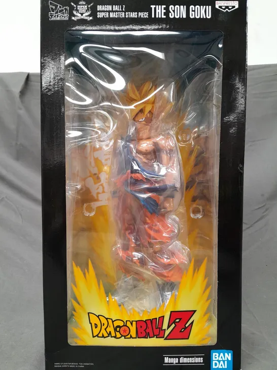 BANPRESTO SUPER MASTER STAR PIECE DRAGONBALL Z COLLECTIBLE FIGURE - THE SON GOKU (SUPER SAIYAN)