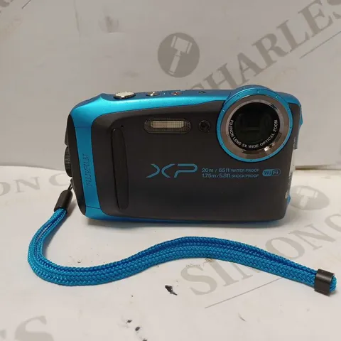 FUJIFILM FINEPIX XP120 CAMERA