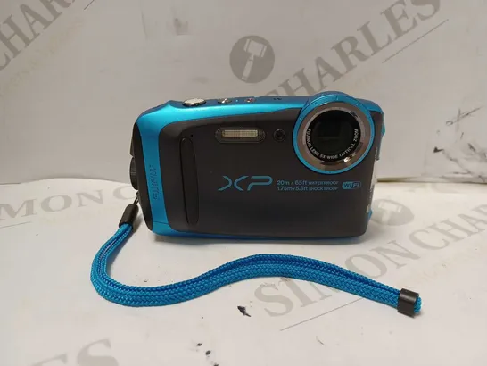 FUJIFILM FINEPIX XP120 CAMERA