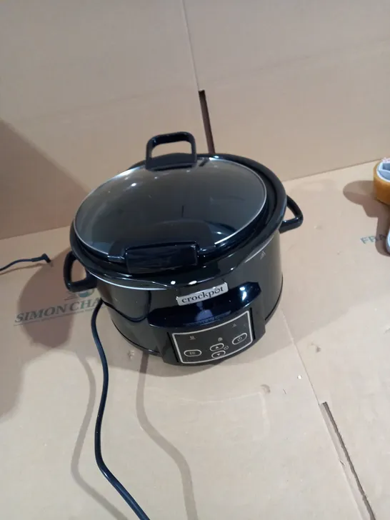 CROCK POT SLOW COOKER 