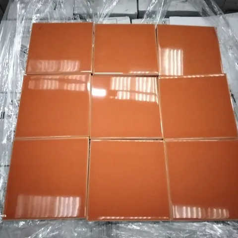 PALLET OF APPROXIMATELY 90 PACKS OF 44 BRAND NEW ASTUCE MAT BRUN ARGILEUX 15×15CM TILES & BRILLIANT ORANGE ORA 15×15CM TILES - EACH PACK COVERS APPROXIMATELY 1M² (TOTAL APPROX. 90 SQ.METRES)