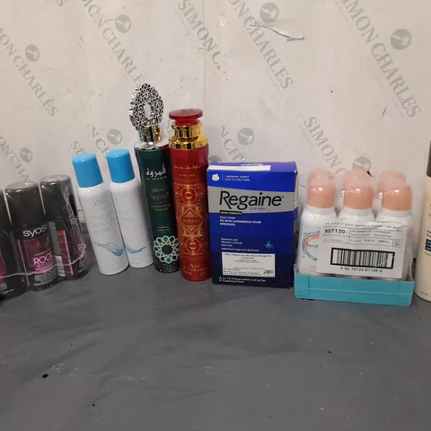 APPROXIMATELY 12 ASSORTED AEROSOLS TO INCLUDE COOLING MIST, SHAVE GEL, AND AIR FRESHENER ETC. 