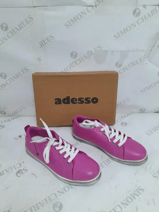 BOXED ADESSO CLAIRE TRAINER FUCHSIA SIZE 6 