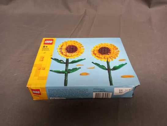 LEGO SUNFLOWERS - 40524 - AGES 8+