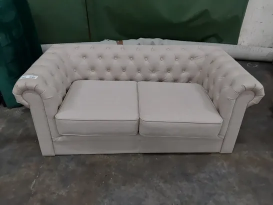 DESIGNER CHESTERFIELD TWO SEATER SOFA NATURAL FABRIC 