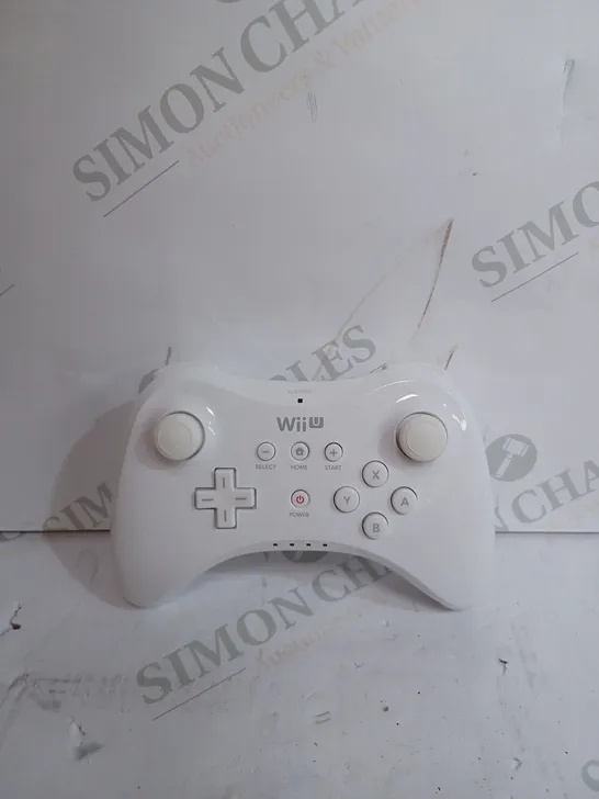 WII U CONTROLLER IN WHITE - WUP-005