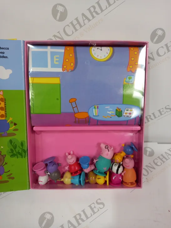 APPROXIMATELY 5 BRAND NEW PEPPA PIG MY BUSY BOOKS INCLUDING PLAY MAT AND FIGURINES