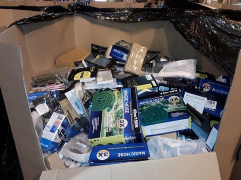 LARGE PALLET OF A SIGNIFICANT QUANTITY OF ASSORTED BRAND NEW ITEMS TO INCLUDE: MAGIC GARDEN HOSE, INSTAPURE WATER FILTERS, INFRARED THERMOMETERS, PHONE CASES/ PROTECTORS 