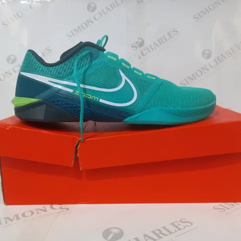 BOXED PAIR OF NIKE ZOOM METCON TURBO 2 SHOES IN JADE/TEAL UK SIZE 11