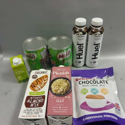 APPROXIMATELY 10 ASSORTED FOOD/DRINK PRODUCTS TO INCLUDE HUEL DRINKS, NUTTY BRUCE ALMOND MILK, GROOVY KETO MUG CAKE MIX ETC 