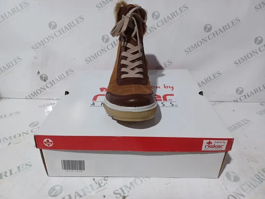 BOXED PAIR OF RIEKER LACE UP TAN HIKER BOOTS - SIZE 6