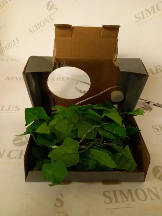 SOLAR POWERED LED IVY FIREFLY STRING LIGHT RRP £24.99