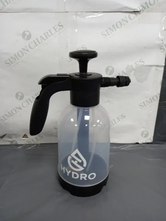 BOXED HYDRO CAR SHAMPOO PUMP SPRAY BOTTLE