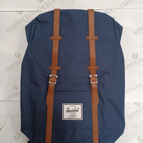 THE HESCHEL SUPPLY CO RETREAT NAVY BACKPACK