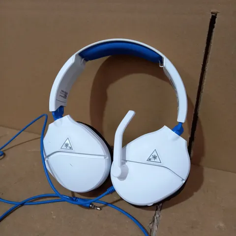 TURTLE BEACH EARFORCE RECON 70P WIRED GAMING HEADSET WHITE/BLUE