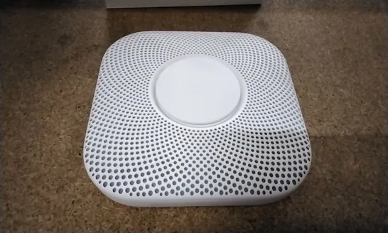 BOXED GOOGLE NEST PROTECT SMOKE AND CARBON MONOXIDE ALARM