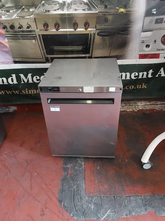 WILLIAMS LA135SA R290-R1 UNDER-COUNTER FREEZER