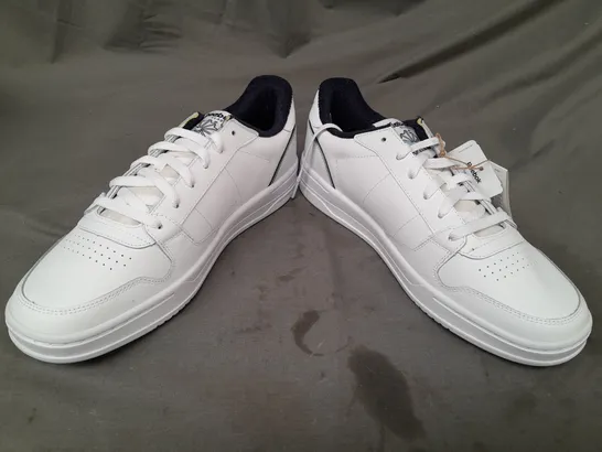 BOXED PAIR OF REEBOK PHASE COURT TENNIS SHOES IN WHITE UK SIZE 10.5