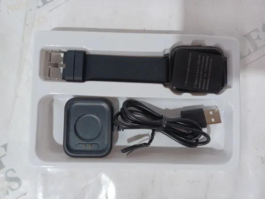 BOXED MOLOCY SMART WATCH