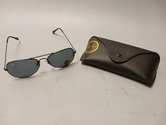 RAY-BAN G-15 LENS AVIATOR SUNGLASSES 