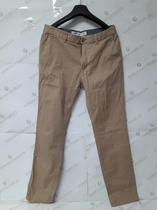 BURTON MENSWEAR LONDON STRETCH SLIM TROUSERS IN TAN SIZE 34R