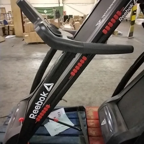 REEBOK ONE GT40 TREADMILL 