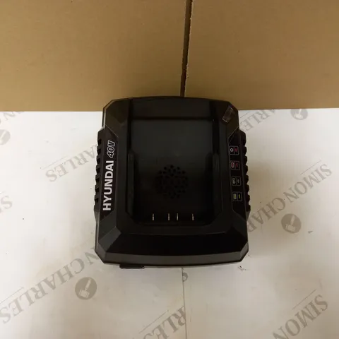 HYUNDAI HYCH402 BATTERY CHARGER 