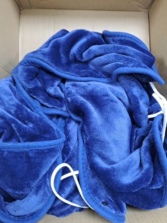 COZEE HOME HEATED PLUSH WEARABLE TV BLANKET IN NAVY