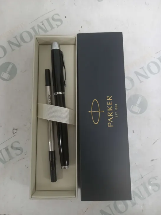 PARKER PEN SET 