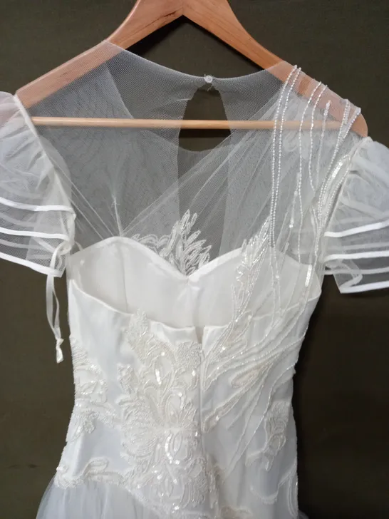 DAVID FIELDEN SPOSA EMBELLISHED BODICE WEDDING DRESS - SIZE UNSPECIFIED