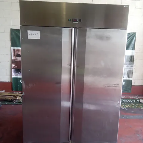 COMMERCIAL DOUBLE DOOR TALL FRIDGE 