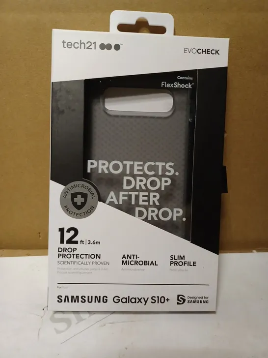 LOT OF APPROX. 80 BRAND NEW BOXED TECH 21 T21-6949 SMOKEY BLACK EVO CHECK CASE COVER WITH 12FT DROP PROTECTION AND ANTI-MICROBIAL PROTECTION FOR SAMSUNG GALAXY S10+