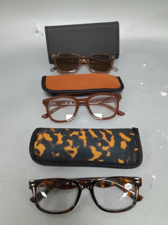 HUMMINGBIRD SUNGLASSES AND 2X READING GLASSES IN TAN 2.5