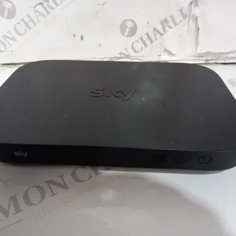 SKY BOX MODEL EM150 