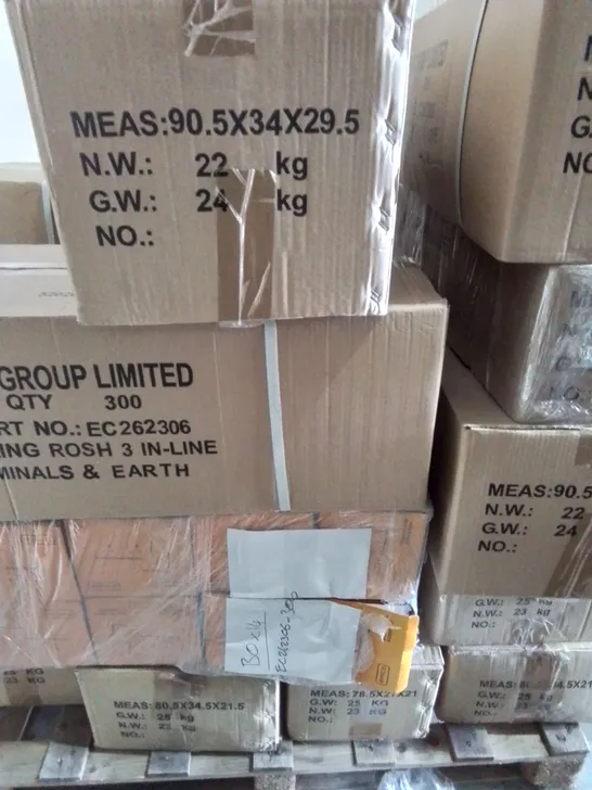 PALLET OF APPROXIMATELY 11 MULTI PACK BOXES OF EMCO TO INCLUDE - 13A TWIN SWITCHED SOCKET SP , CEILING ROSE 3 IN LINE TERMINALS & EARTH - COLLECTION ONLY