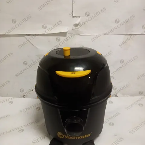 VACMASTER D8 BAGGED VACUUM CLEANER