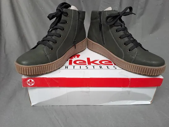 BOXED PAIR OF RIEKER HIGH TOP CUFFED TRAINERS IN KHAKI SIZE 6