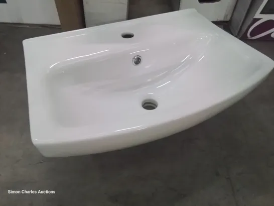 WHITE SINGLE TAP BASIN