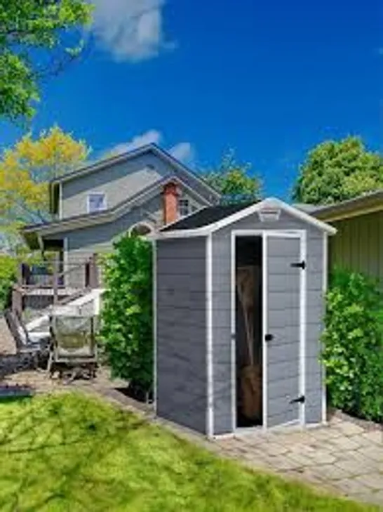 BOXED KETER MAINTENANCE FREE SHED 4X3M RRP £291.99