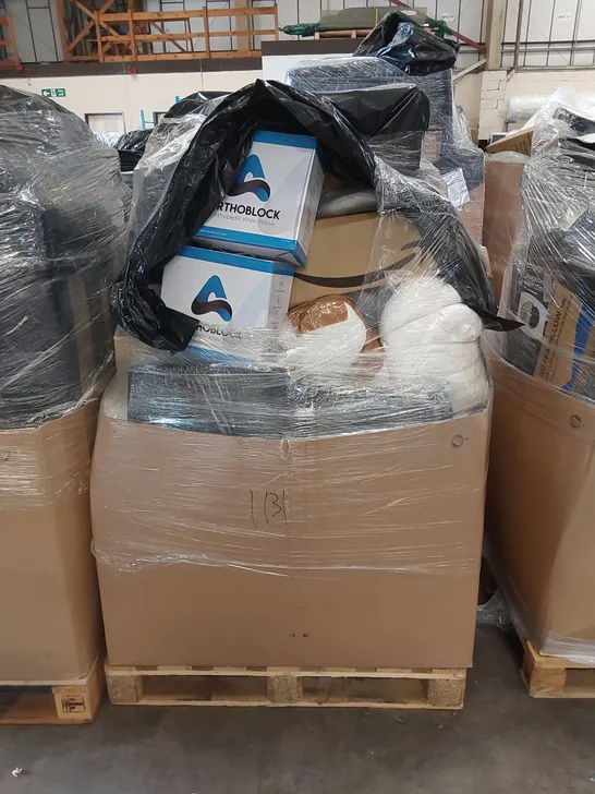 PALLET OF ASSORTED BEDROOM AND COMFORT BASED PRODUCTS TO INCLUDE; PILLOWS, SUPPORT SEAT CUSHIONS AND SIMILARLY RELATED GOODS