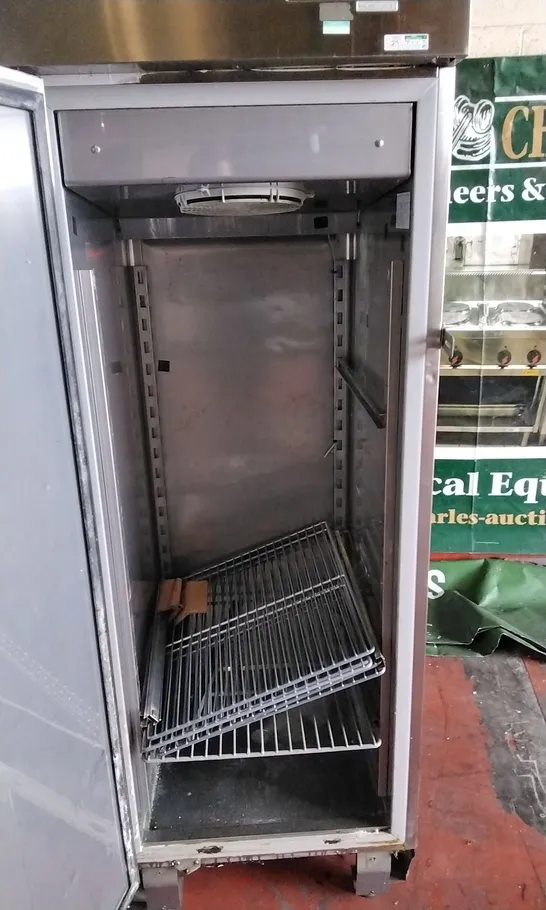 SINGLE FRIDGE/CHILLER SATN70